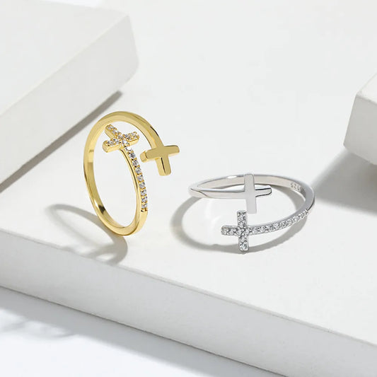 925 silver zircon ring with cross design