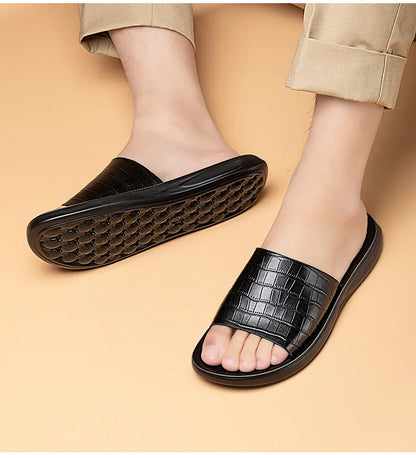 High-quality Casual Sandals for man Comfortable Man Sandal House Slippers Man Summer Shoes Mens Slipper Flip Flop Slides