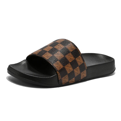 Men's Slippers 2025 Summer Outer Wear Men's Non-Slip Anti-Odor Casual Outdoor Beach Slippers