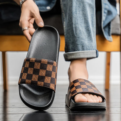 Men's Slippers 2025 Summer Outer Wear Men's Non-Slip Anti-Odor Casual Outdoor Beach Slippers