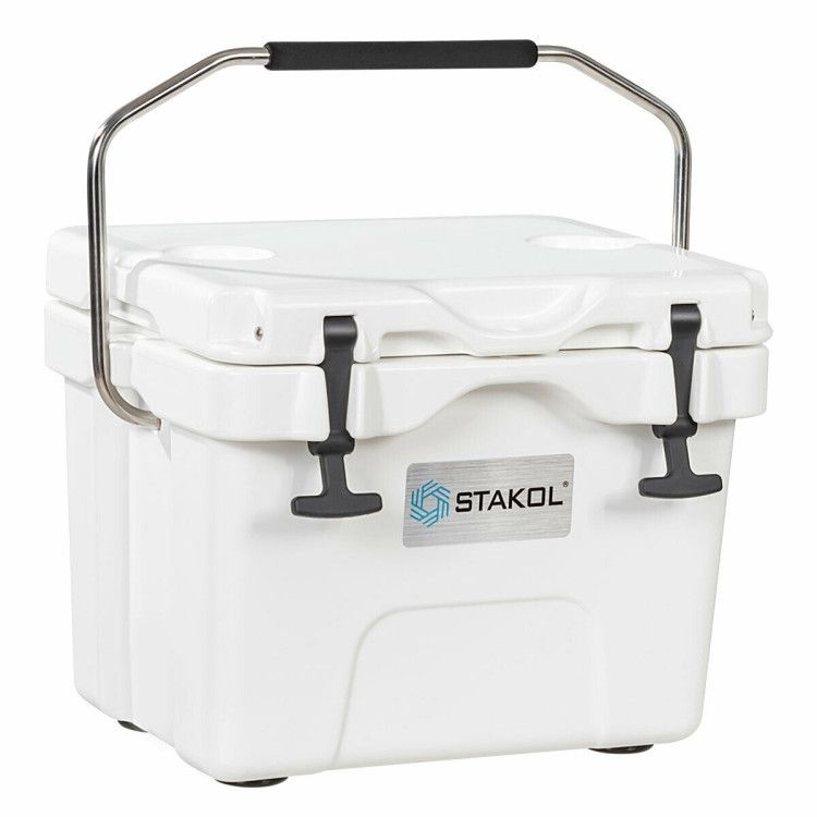 
Portable 16-quart ice cooler with cup holders